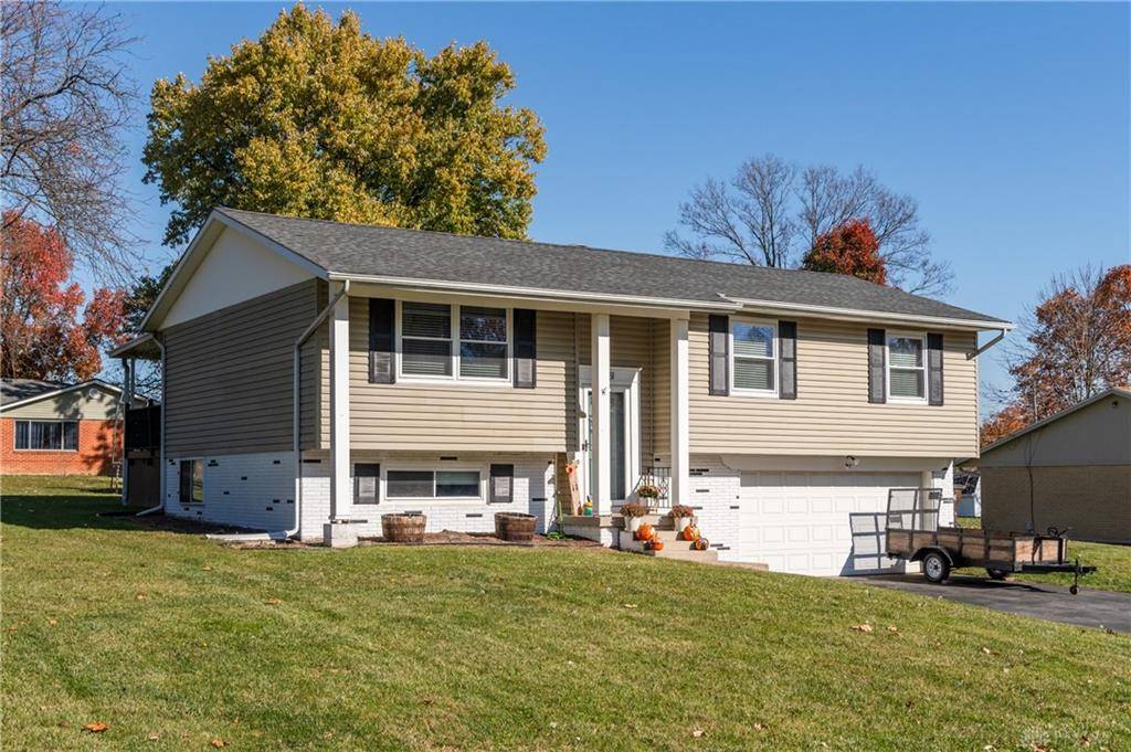 2661 Delavan Drive, Dayton, OH 45459