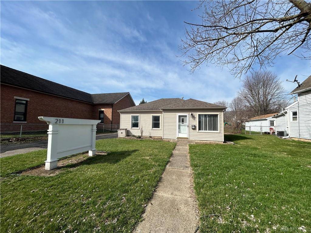 211 Main Street, Englewood, OH 45322