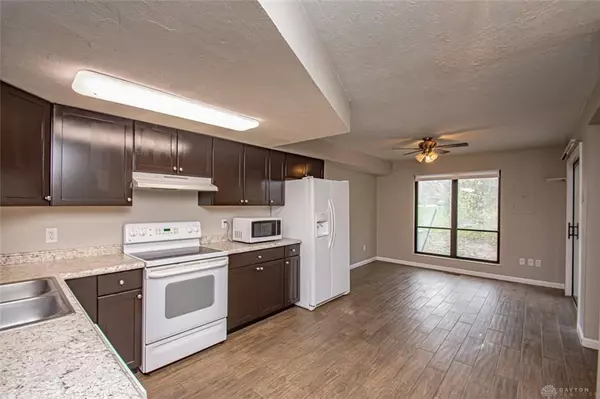 2199 Kyle Lane Fairborn, OH 45324