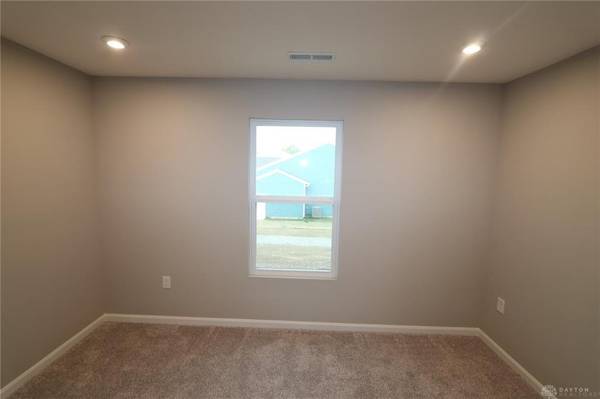 Yellow Springs Vlg, OH 45387,600 Tulip Court