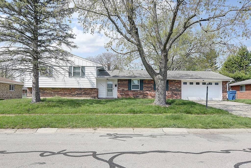 6830 Packingham Drive, Englewood, OH 45322