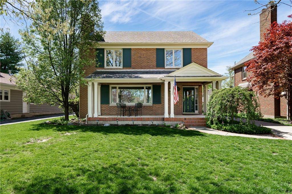 122 Dellwood Avenue, Oakwood, OH 45419