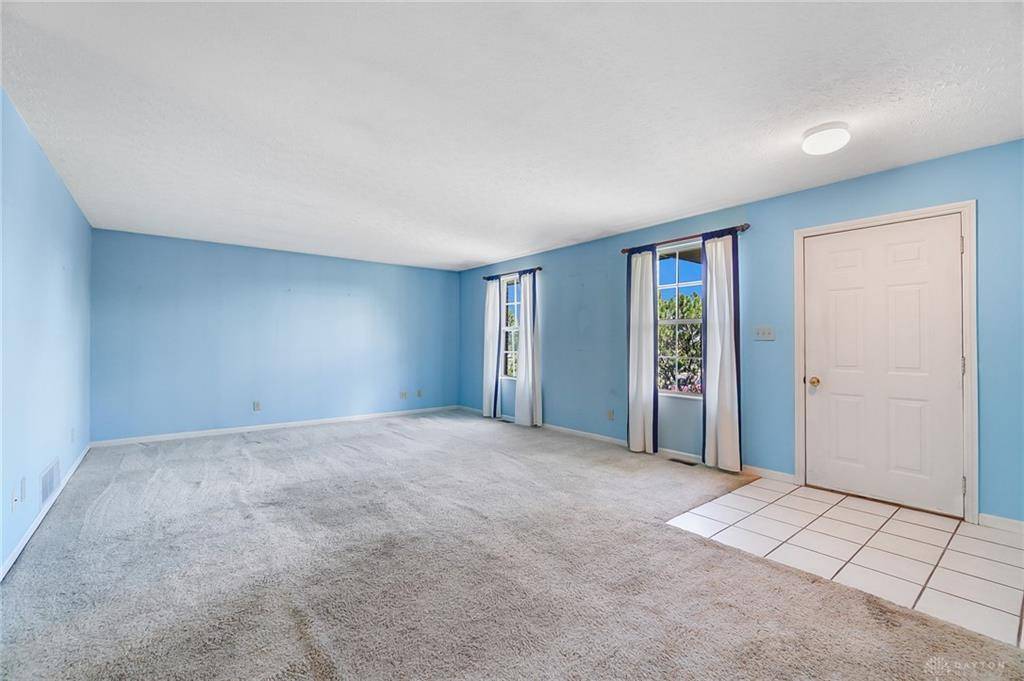 Lebanon, OH 45036,807 W Pekin Road