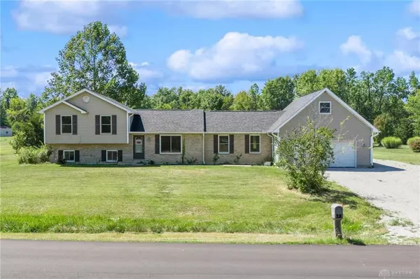 9139 Arrowcreek Drive, Oregonia, OH 45054