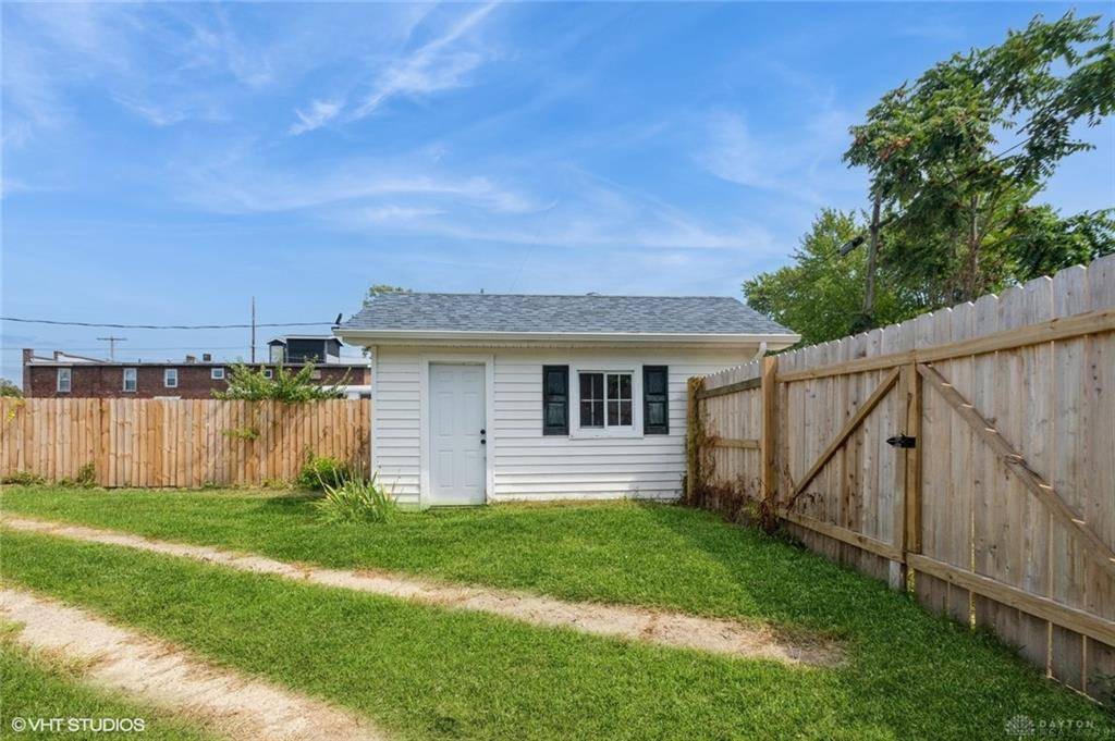 Hamilton, OH 45015,837 Belle Avenue