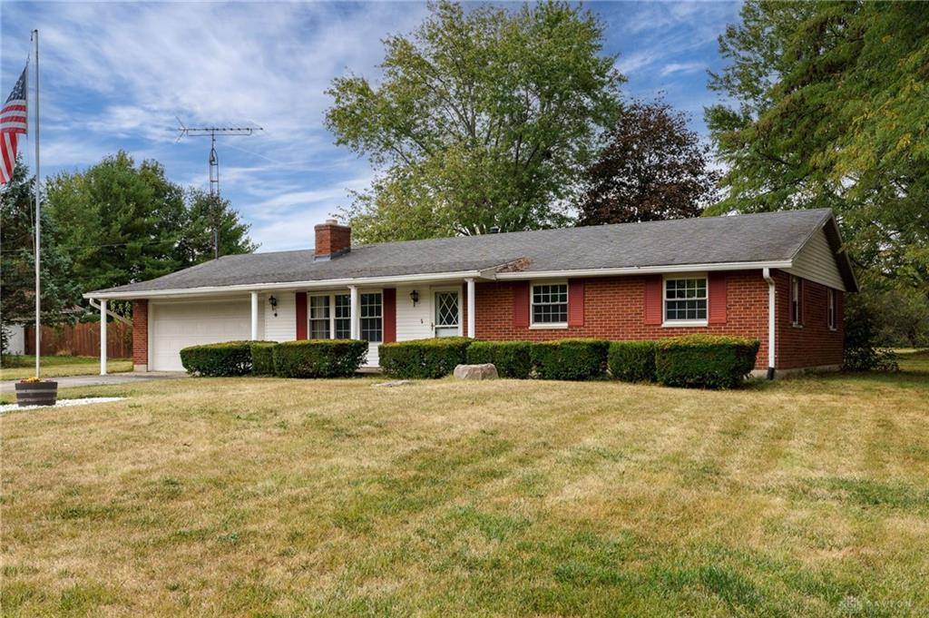 2411 S Tecumseh Road, Springfield, OH 45502