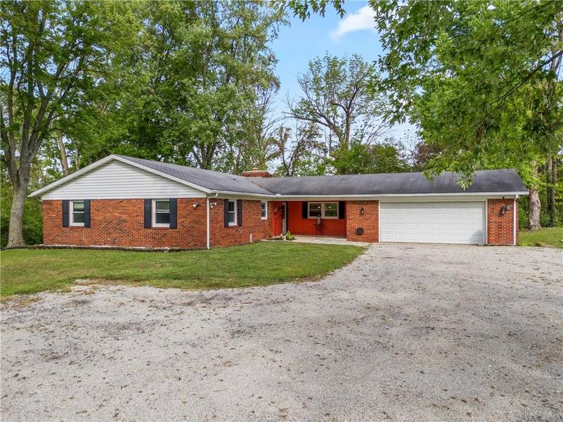 5005 Eastland Drive, New Carlisle, OH 45344