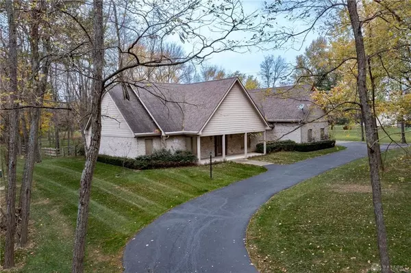 Sugarcreek Township, OH 45305,707 Mcbee Road