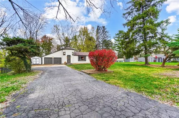 Beavercreek, OH 45432,1554 Bluebird Drive