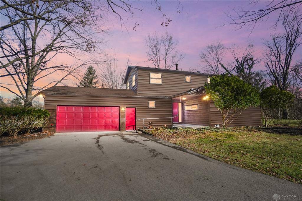 1475 Corry Street, Yellow Springs Vlg, OH 45387