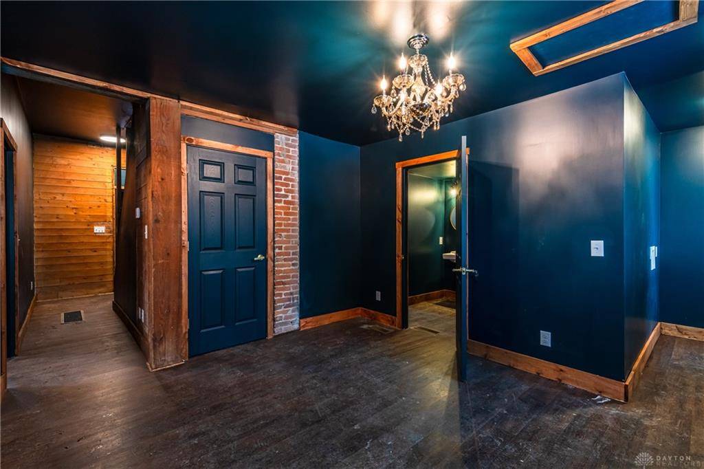 Dayton, OH 45403,1620 E 5th Street