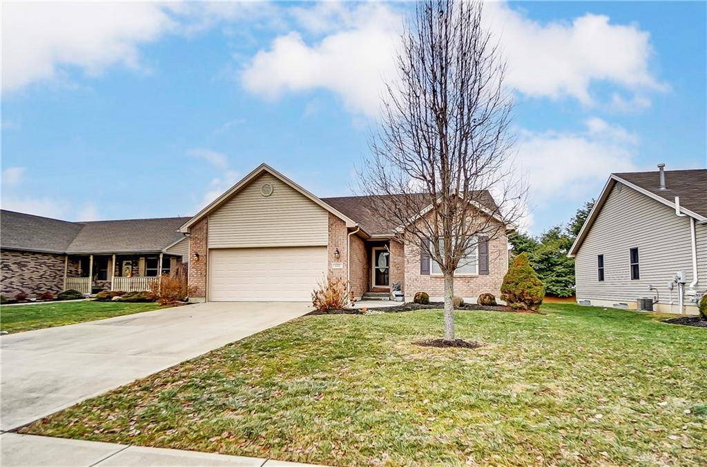 611 Meadowview Court, Carlisle, OH 45005