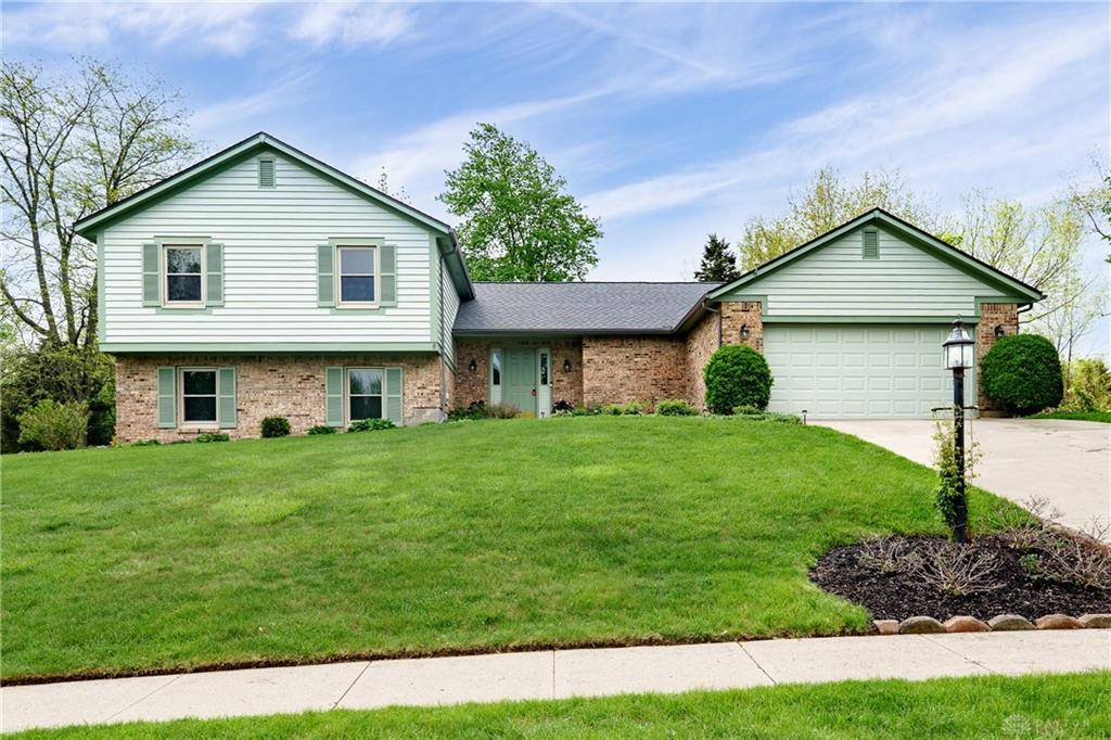 3889 Eagle Point Drive, Beavercreek, OH 45430