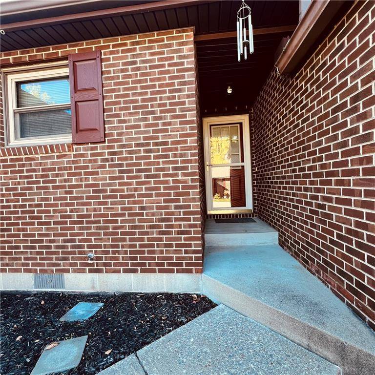 Hillsboro, OH 45133,118 1/2 Springlake Avenue #middle
