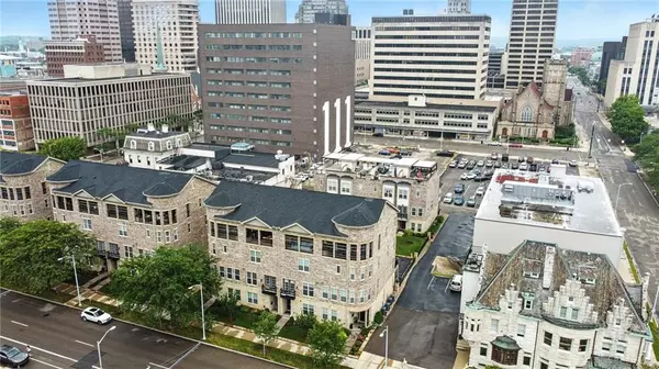 Dayton, OH 45402,128 W Monument Avenue