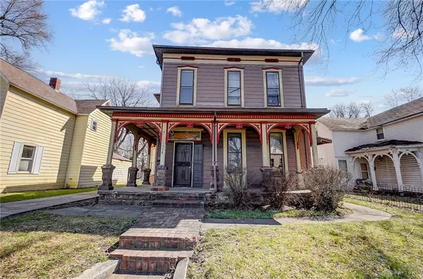 738 S Center, Springfield, OH 45506