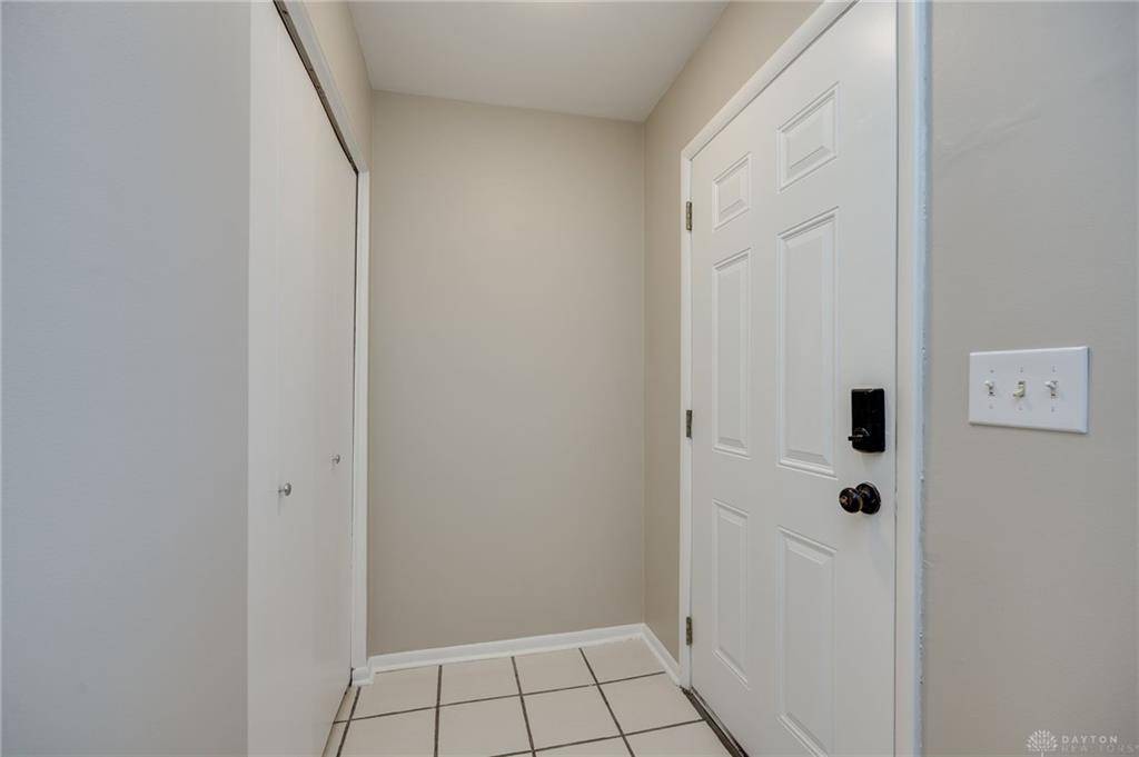 Dayton, OH 45449,6407 Kindred Square #9-4