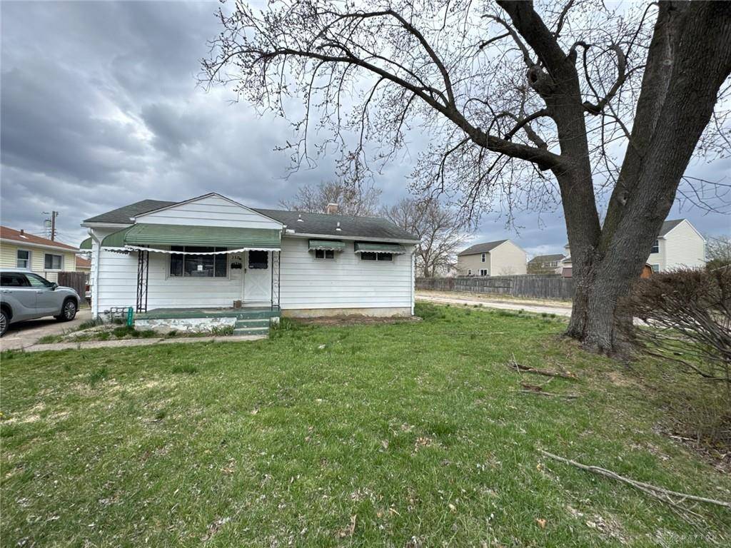 2371 Winwood Avenue, Moraine, OH 45439