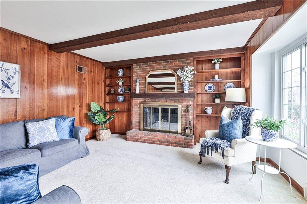 Oakwood, OH 45419,2211 Coolidge Drive