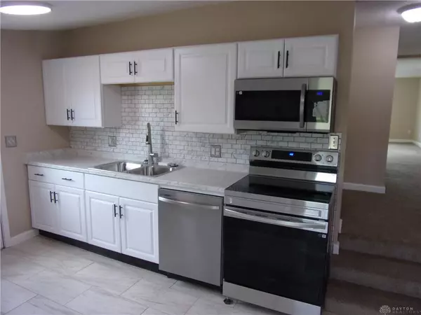 Waynesville, OH 45068,127 New Burlington Road