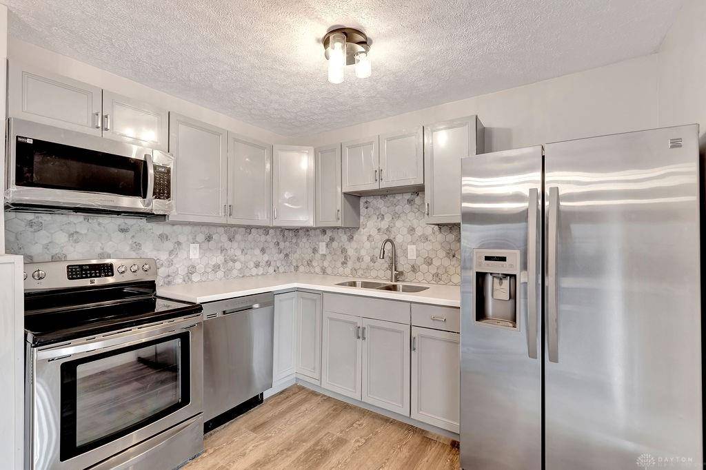 Xenia, OH 45385,1543 Sioux Drive