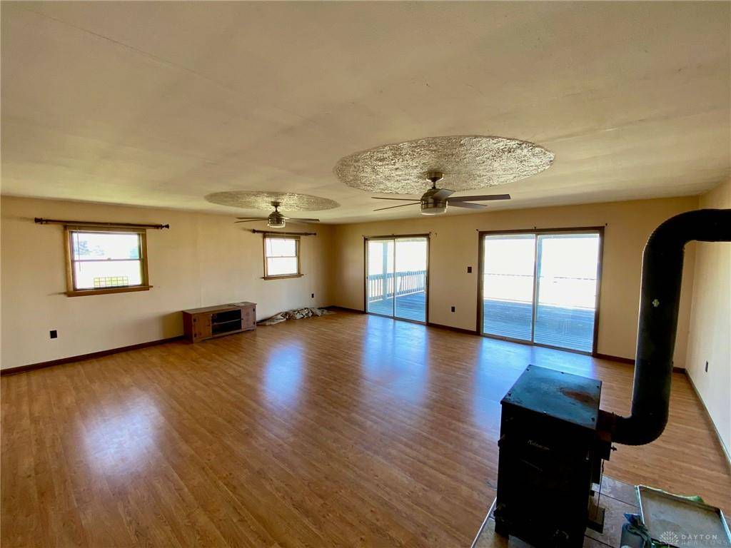 house_img