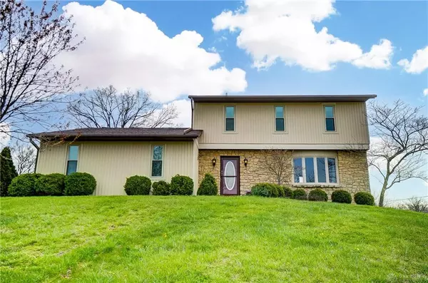 130 Farmington Drive, Hamilton, OH 45013