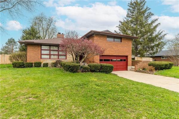 7201 Mckenna Place, Englewood, OH 45322