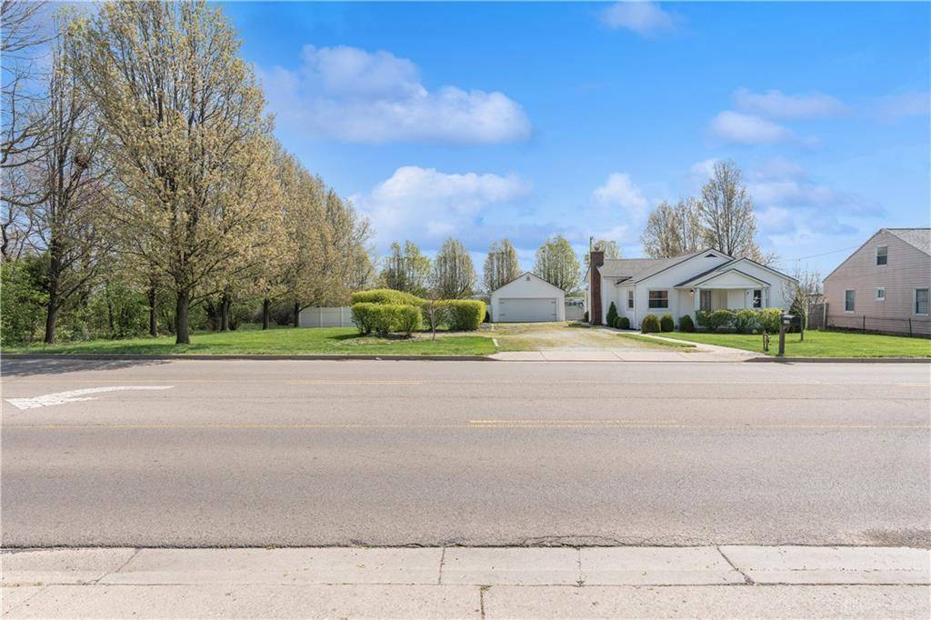 2142 Beaver Valley Road, Fairborn, OH 45324