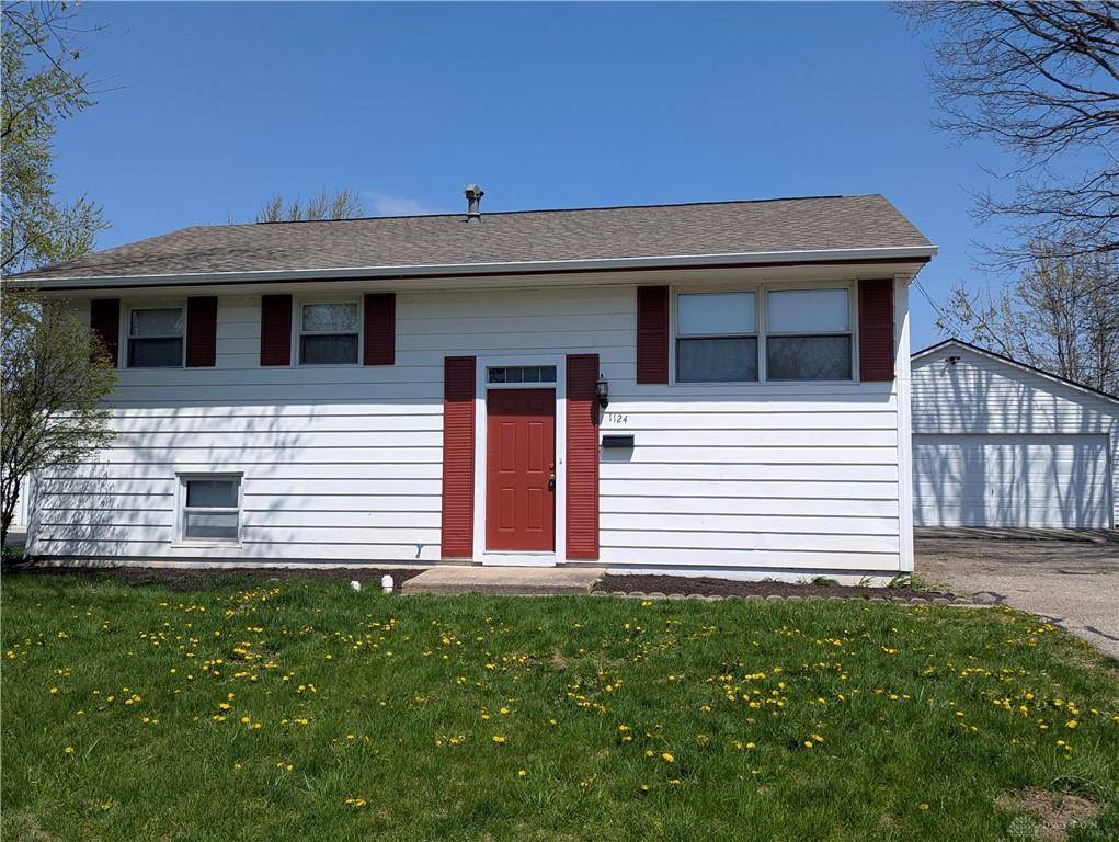 1124 Bookwalter Avenue, New Carlisle, OH 45344