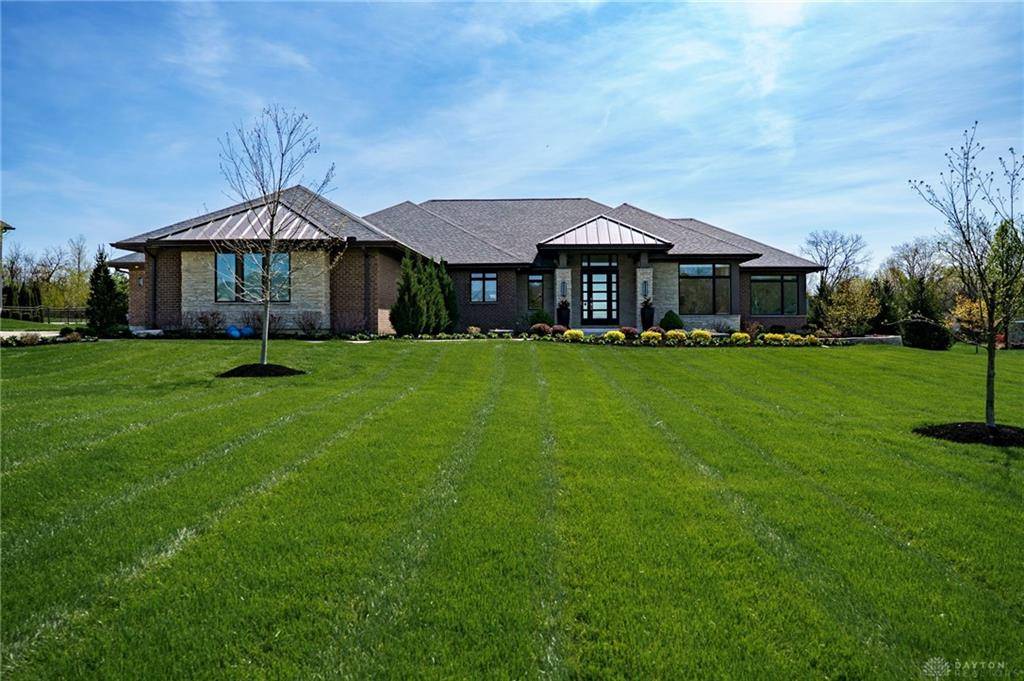 7952 Locust Grove Court, Springboro, OH 45066