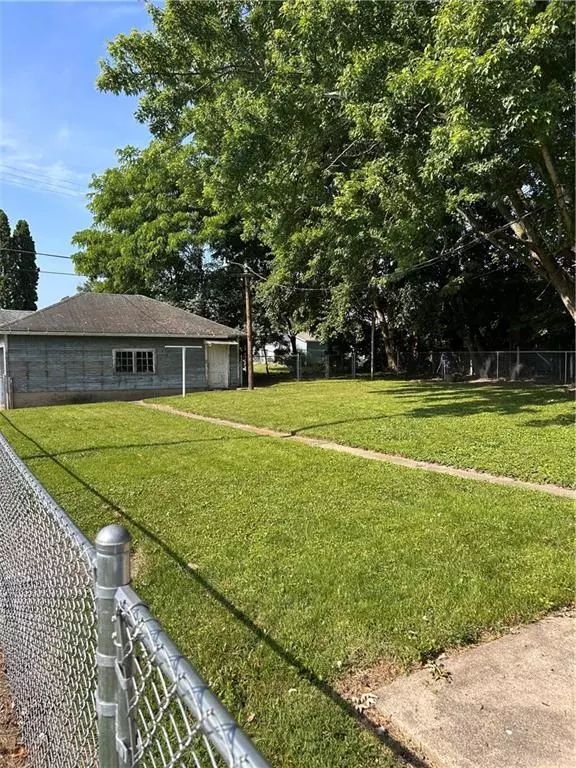 West Alexandria, OH 45381,32 W 3rd Street