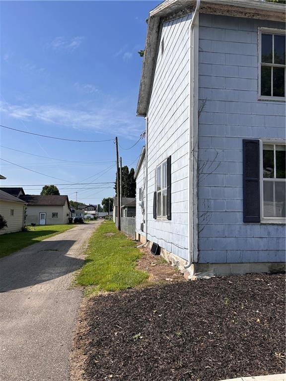 West Alexandria, OH 45381,32 W 3rd Street