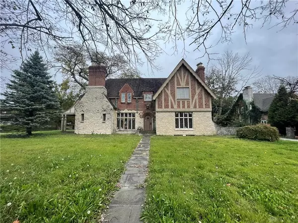 1620 Catalpa Drive, Dayton, OH 45406
