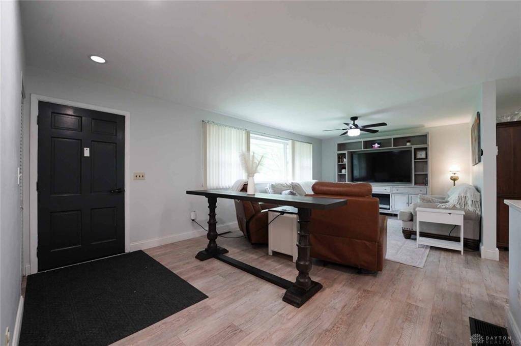 Dayton, OH 45429,403 W Rahn Road