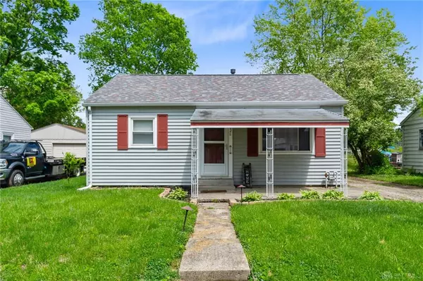 226 E Circle Drive, Dayton, OH 45449