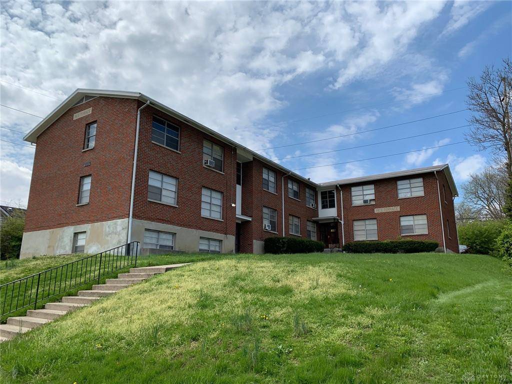 2525 Lakeview Avenue, Dayton, OH 45417