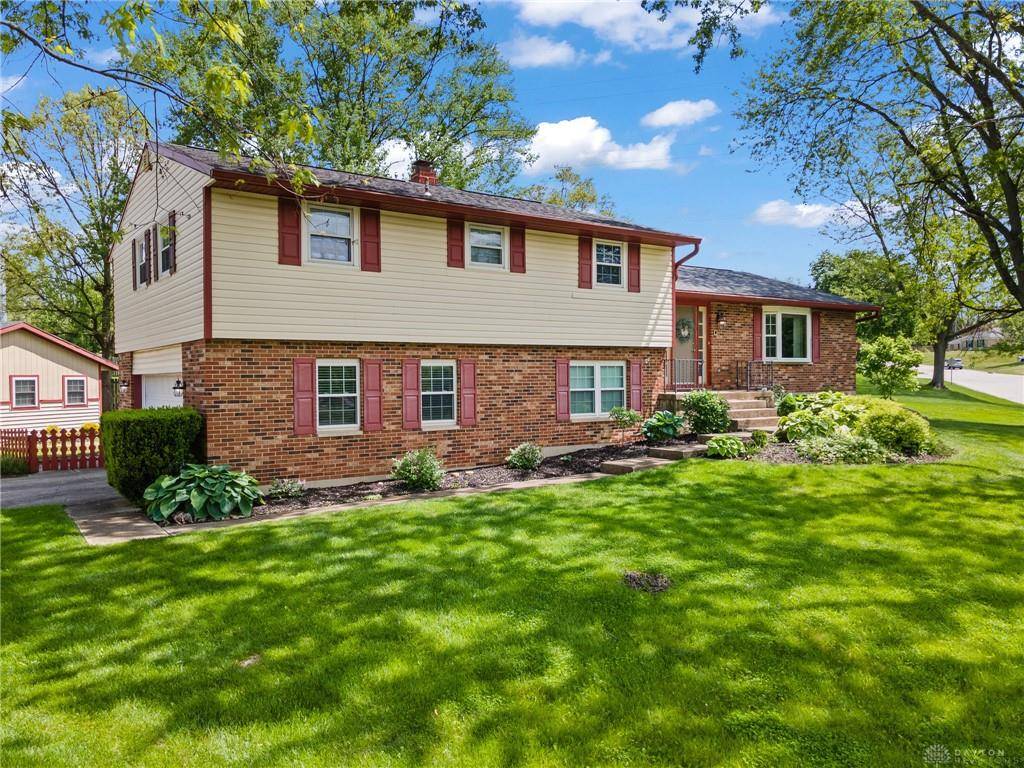 Clayton, OH 45415,4211 Willow Creek Drive