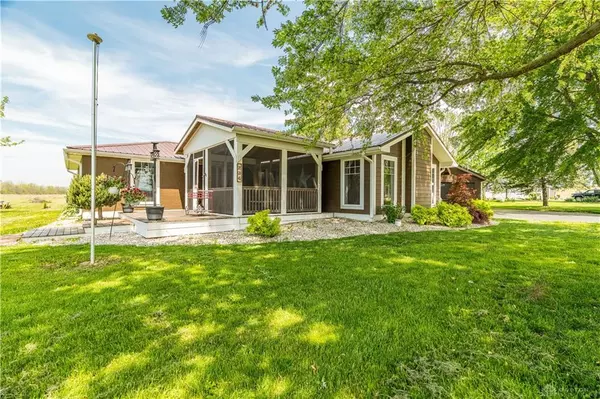 294 New Garden, New Paris, OH 45347