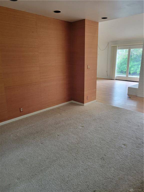 Englewood, OH 45322,4533 Fairlawn Court