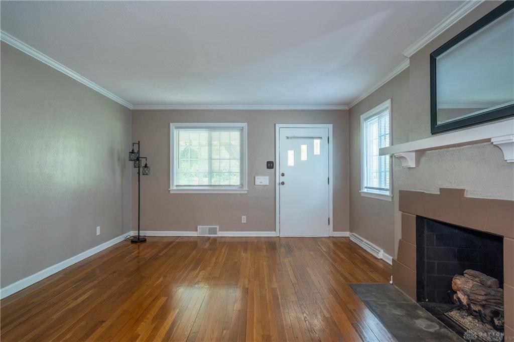 Oakwood, OH 45419,209 Triangle Avenue