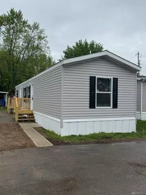 West Milton, OH 45383,7565 W State Rt 571 #20