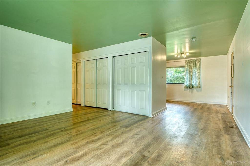 Yellow Springs Vlg, OH 45387,218 Gardendale Drive