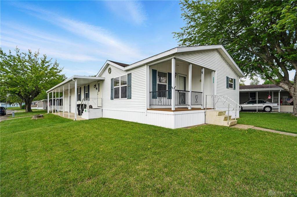 17 Sunset Dr., Springfield, OH 45504