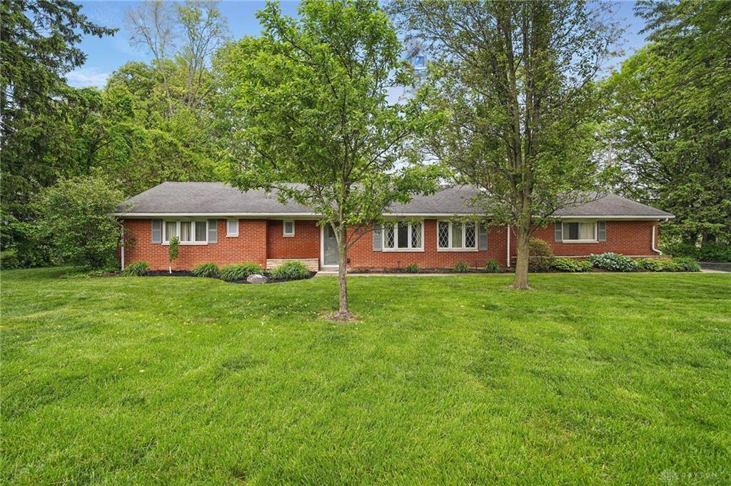 141 W Rahn Road, Washington Twp, OH 45429