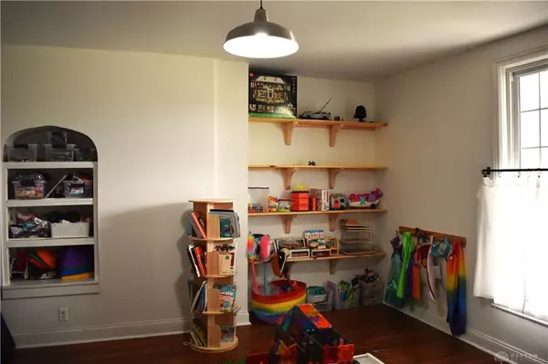 London, OH 43140,2301 State Route 665