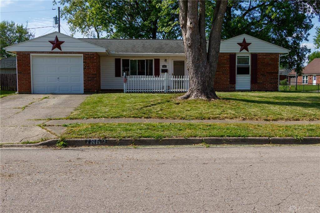 1862 Connecticut Drive, Xenia, OH 45385