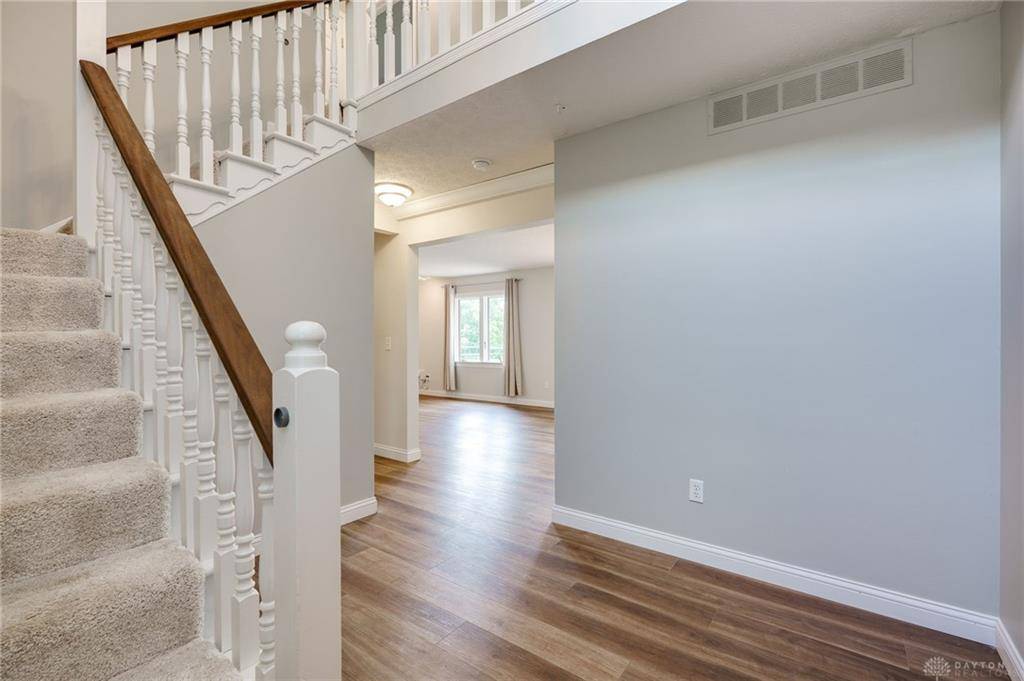 Dayton, OH 45414,7571 Turtleback Drive