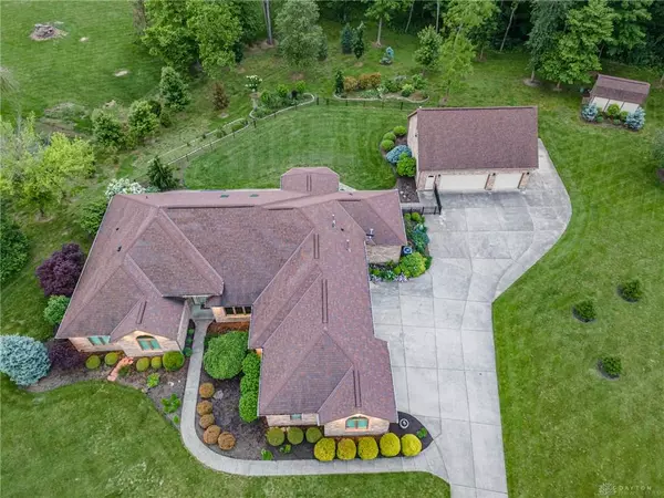 1361 Meadow Woods Court, Waynesville, OH 45068