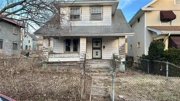 Dayton, OH 45402,736 N Paul Laurence Dunbar Street